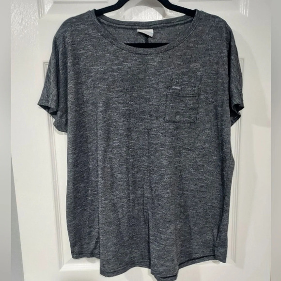 Columbia Tops - Columbia Dark Heather Gray Short Sleeve Shirt with Front Chest Pocket Size XXL